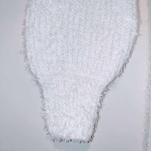 White fuzzy sweater dress - Picture 4 of 5